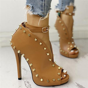 Lydiashoes  Rivet Embellished Hollow Out Buckle High Heeled Sandals