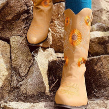 Load image into Gallery viewer, Lydiashoes Women&#39;s Sunflower Embroidery Western Cowboy Boots
