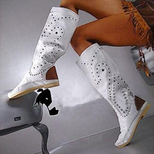 Lydiashoes Rivets Studded Knee High Winter Boots