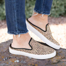 Load image into Gallery viewer, Lydiashoes Leopard&amp;Camouflage Flats Canvas Sneakers