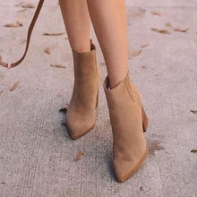 Load image into Gallery viewer, Lydiashoes Pointed Toe Block Heel Ankle Boots