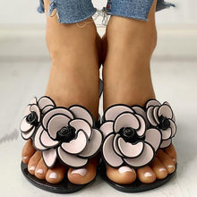 Load image into Gallery viewer, Lydiashoes Toe Post Flower Design Flat Slippers