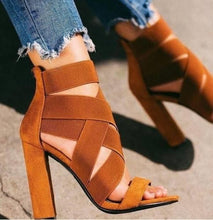 Load image into Gallery viewer, Lydiashoes Bandage Crisscross Chunky Heeled Sandals