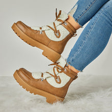 Load image into Gallery viewer, Lydiashoes Women&#39;s Faux Shearling Stiching Lace Up Snow Boots