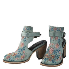 Load image into Gallery viewer, Lydiashoes Vintage Floral Embroidery Round Toe Ankle Bootie